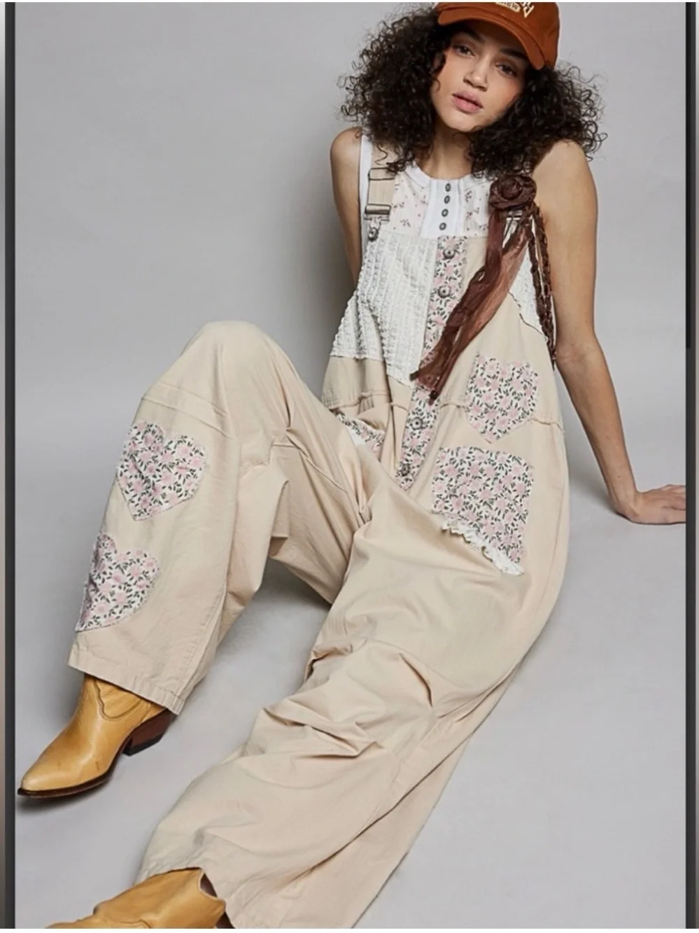 POL Cream Patchwork Wide-Leg Jumpsuit with Floral Trim - Picture 4 of 7